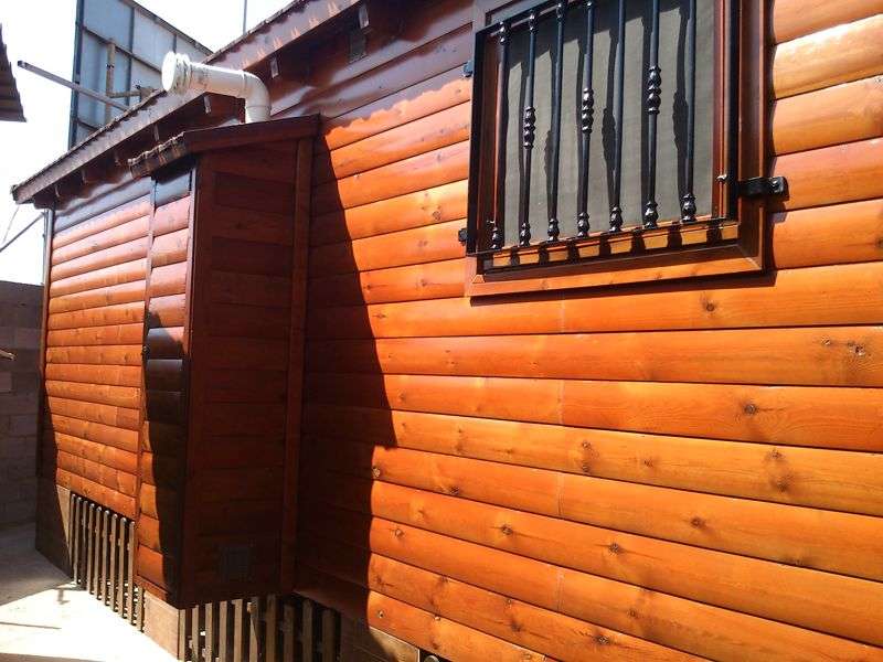 Mantenimiento bungalows de madera en Barcelona
